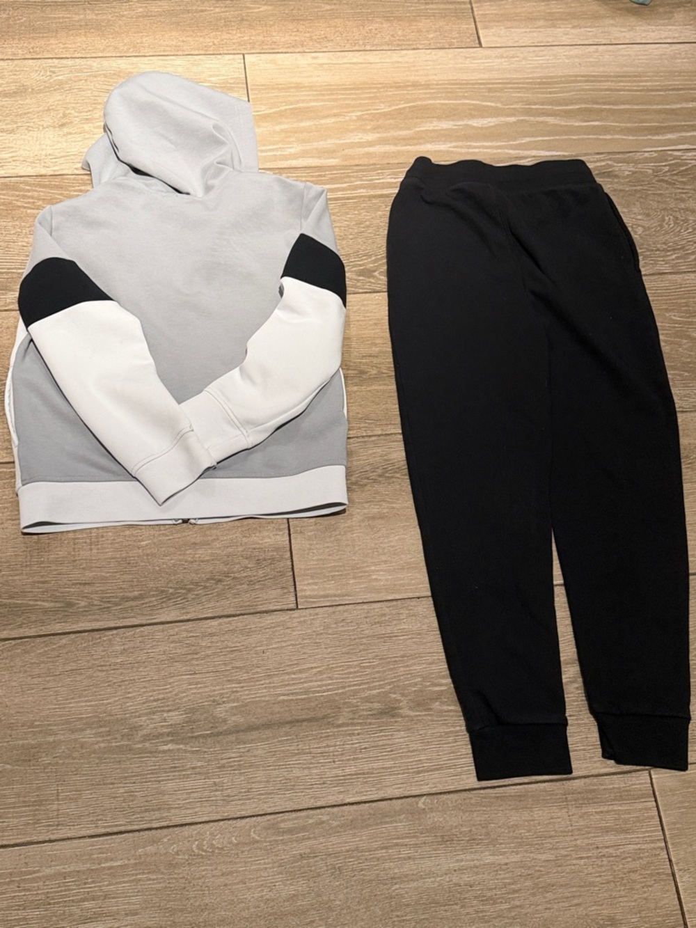 The Children's Place White and Black Hoodie & Jogger Set (LR) - Picture 6 of 6